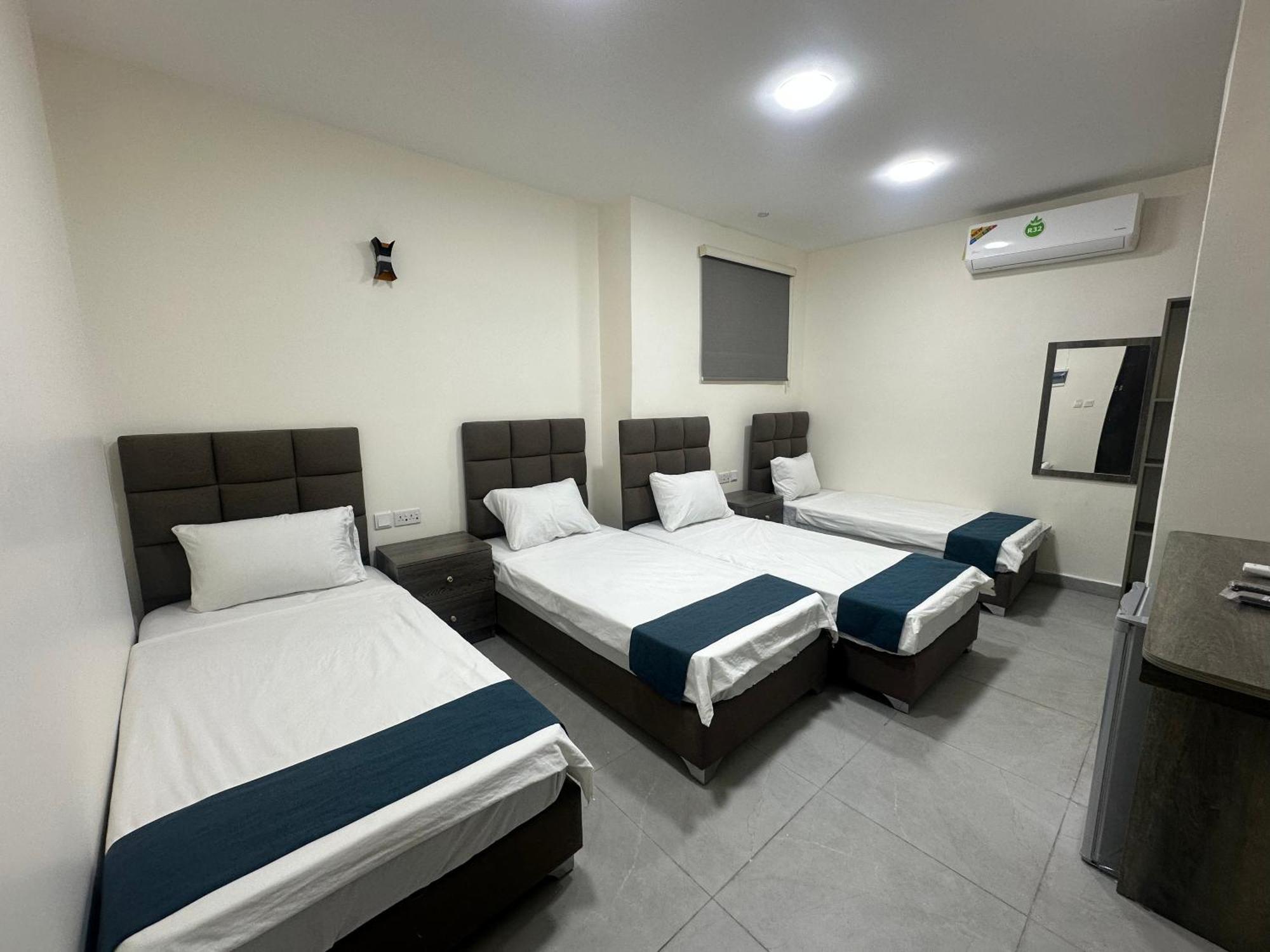 Relax House For Studio Rooms Apartment Aqaba Exterior foto